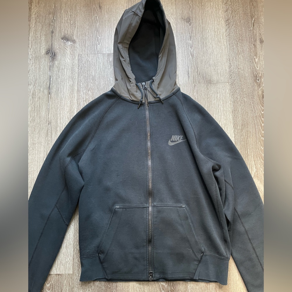 Nike hoodie .
